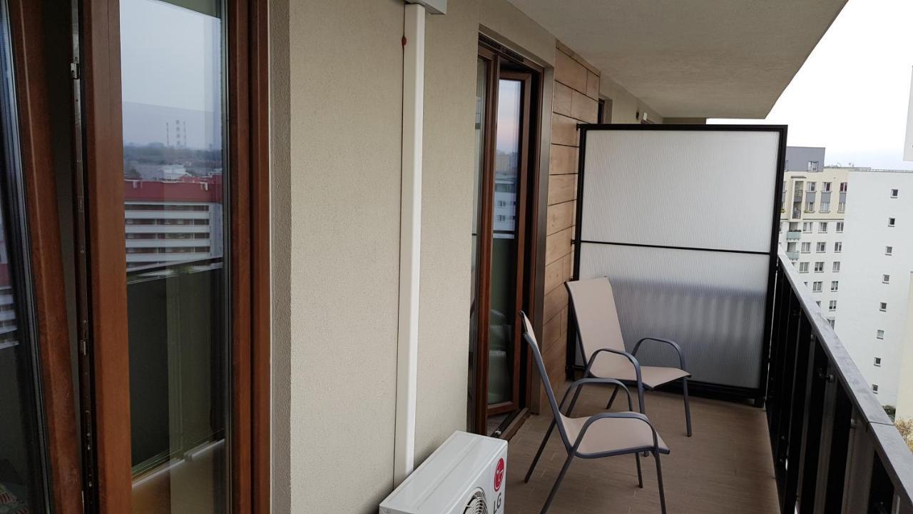 Goclaw Apartament Warsaw Exterior photo